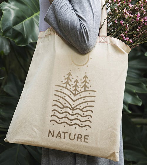 tan tote bag