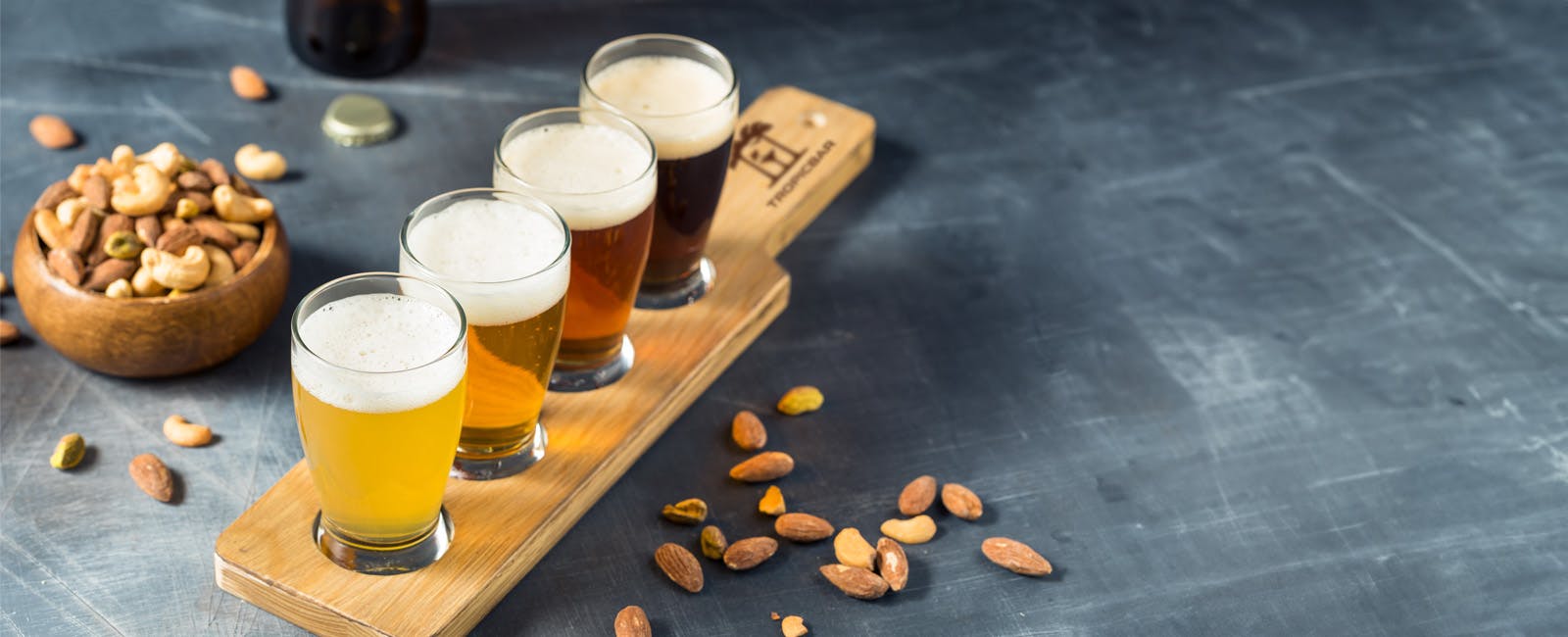 custom flight of beer glasses