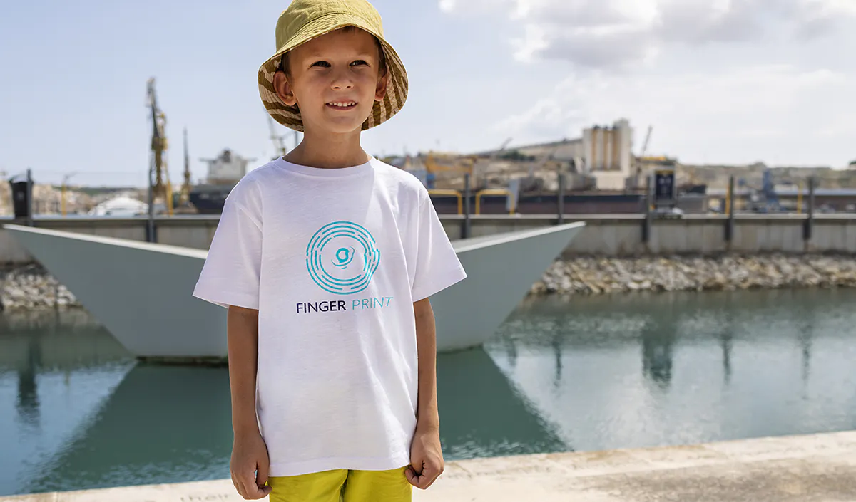 KidWithTshirtAndLogo