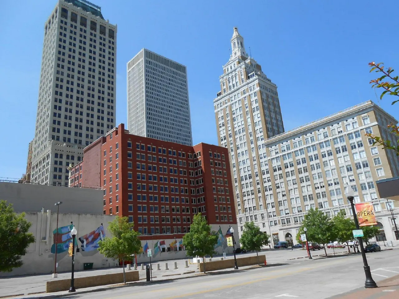 downtown-188848_1280