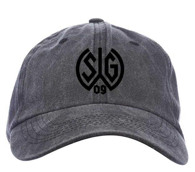 Cotton twill cap with embroidered logo